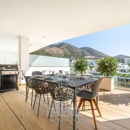 Higueronrentals Golden Sunrise Apartment *