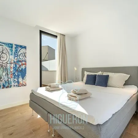 Higueronrentals Golden Sunrise Apartment *
