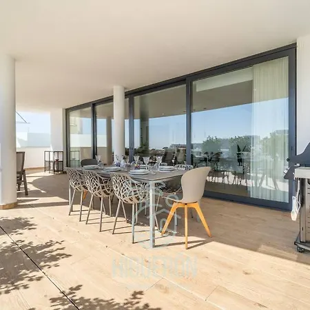 Higueronrentals Golden Sunrise *