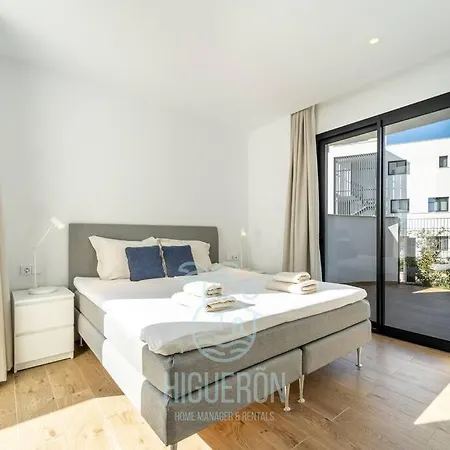 Apartment Higueronrentals Golden Sunrise