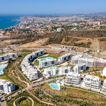 Higueronrentals Golden Sunrise Apartment *