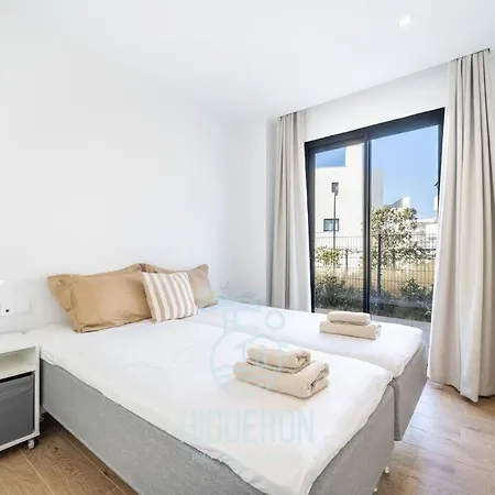 Higueronrentals Golden Sunrise Malaga