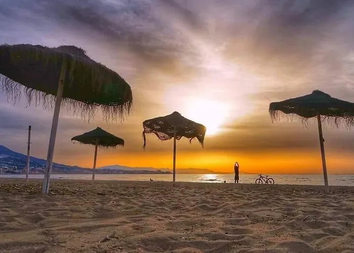 Higueronrentals Golden Sunrise Apartment Málaga