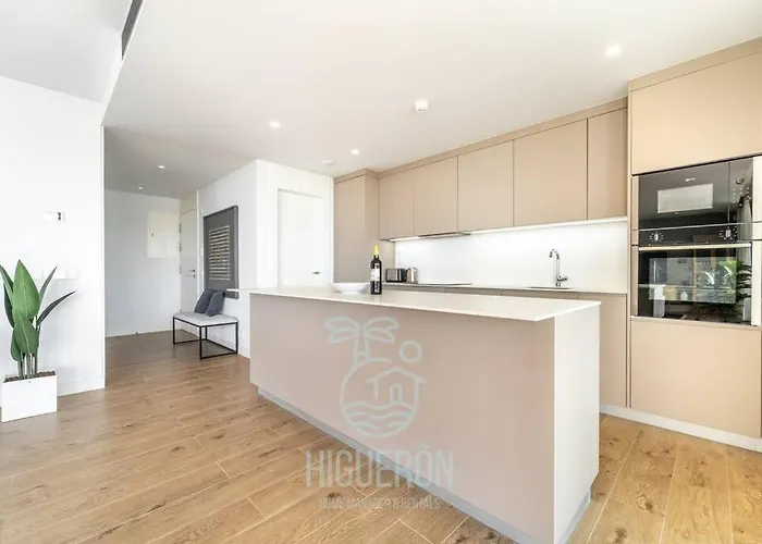 Apartment Higueronrentals Golden Sunrise Málaga