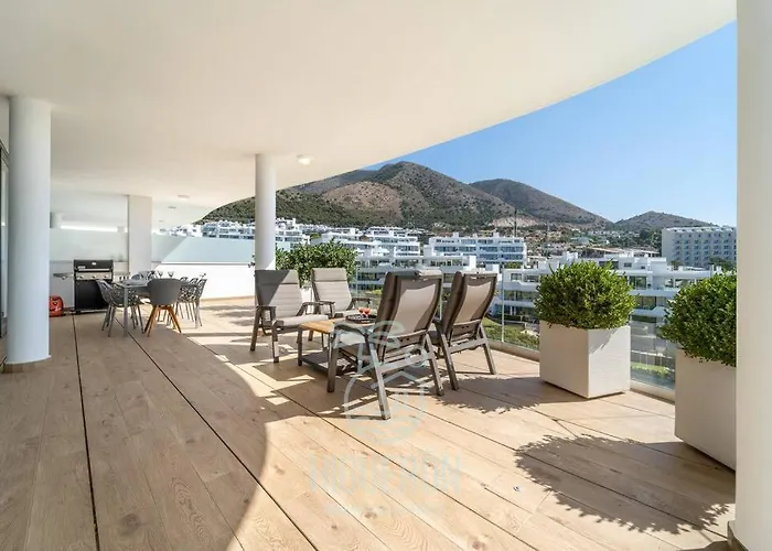Higueronrentals Golden Sunrise *