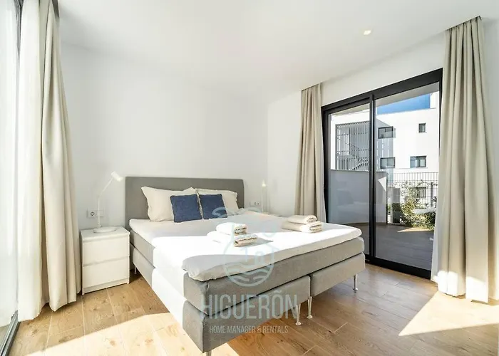 Apartment Higueronrentals Golden Sunrise